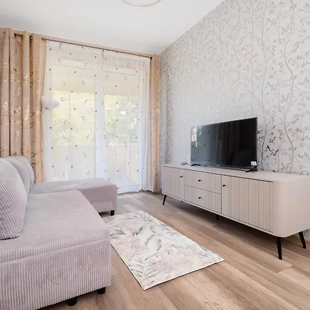 Obywatelska Retkinia Comfort By Bookinghost Apartment