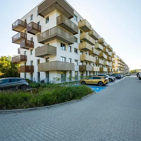 Apartment Obywatelska Retkinia Comfort By Bookinghost